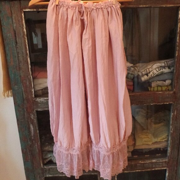 Free People Forever Young Bloomer Pants PINK MEDIUM NWOT - Picture 3 of 7